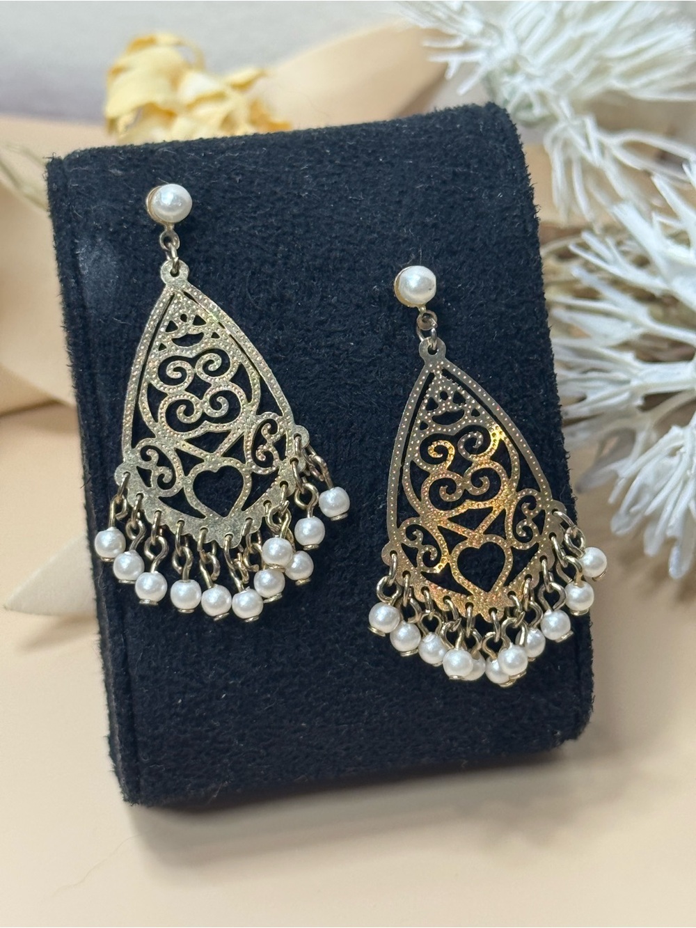 Vintage Gold Tone Filigree Heart Pearl Dangle Statement Earrings